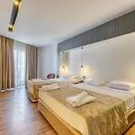 Hotel Sey &